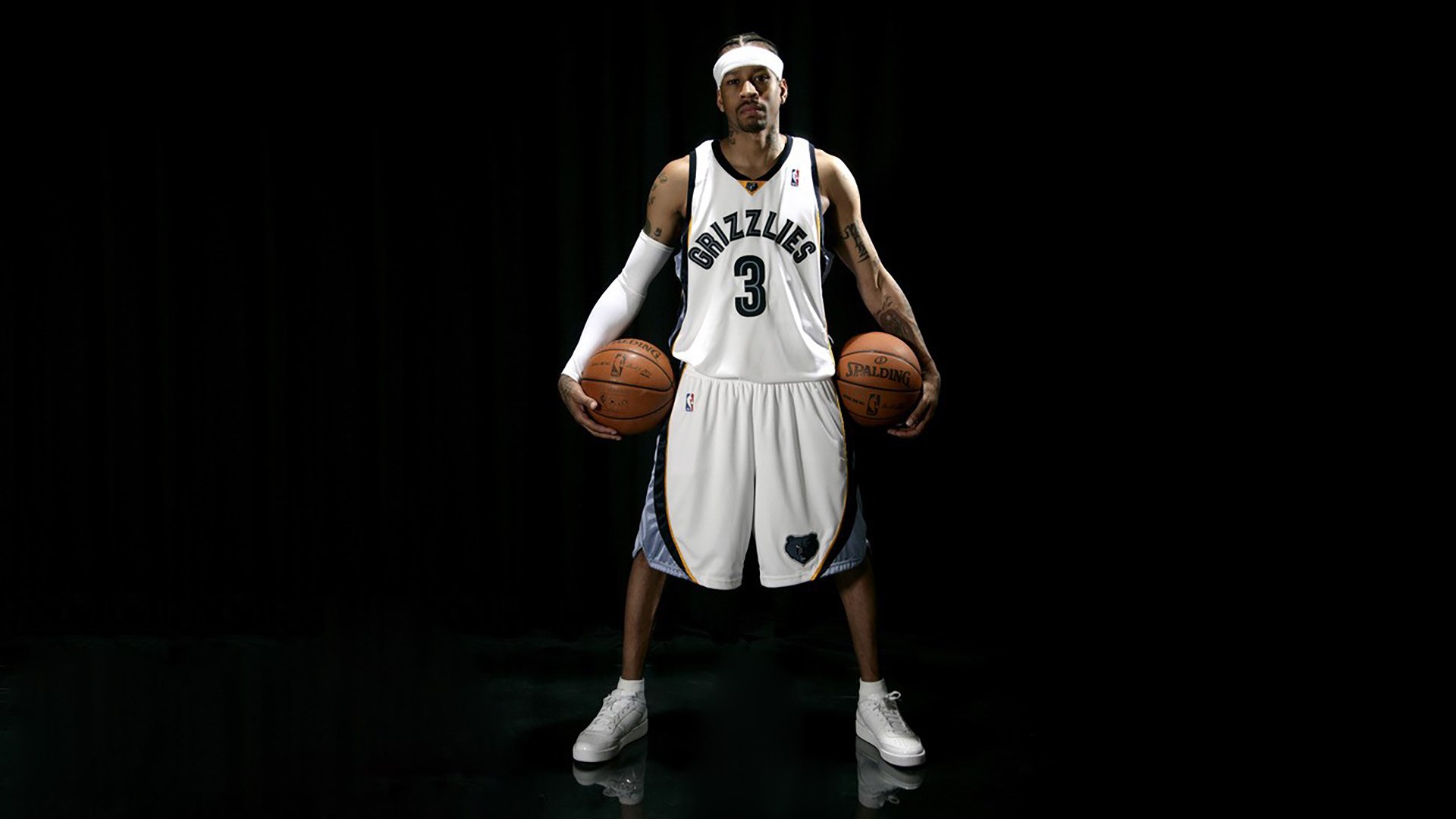 中国篮球运动员技术动作视频分析，篮球运动员运球动作